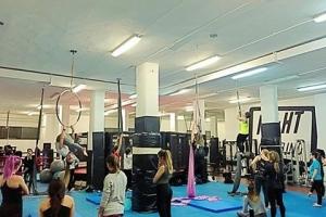 Corso di Acrobatica Aerea Pescara - Fight Clubbing GYM